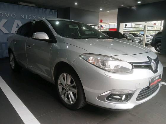 RENAULT FLUENCE 2.0 PRIVILÉGE 16V FLEX 4P AUTOMÁTICO RENAULT FLUENCE 2.0 PRIVILÉGE 16V FLEX 4P AUTOMÁTICO